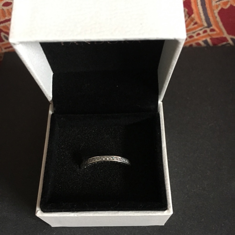 Radiant hearts of PANDORA, ring Silver Enamel& CZ